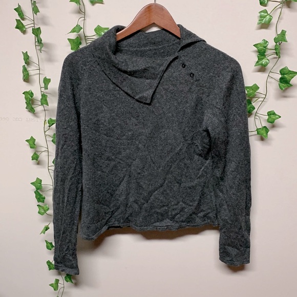 Cashmere & Silk Grey Sweater - Picture 1 of 2